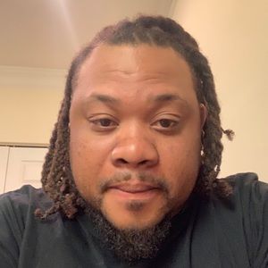 Meet your Posher, Travis